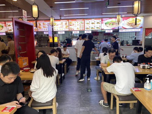 西安美食经典 肉夹馍与凉皮的完美搭配