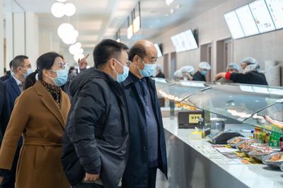 陕西省委教育工委、省教育厅领导赴西安欧亚学院调研高校餐饮管理与服务保障工作